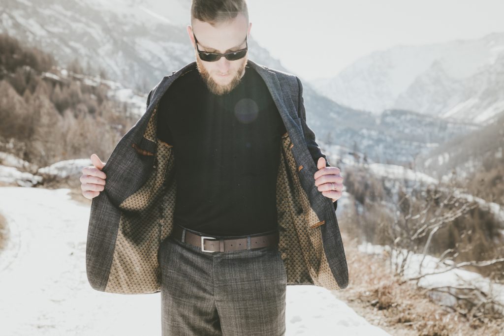 Mountain Winter elopement in the Italian Alps