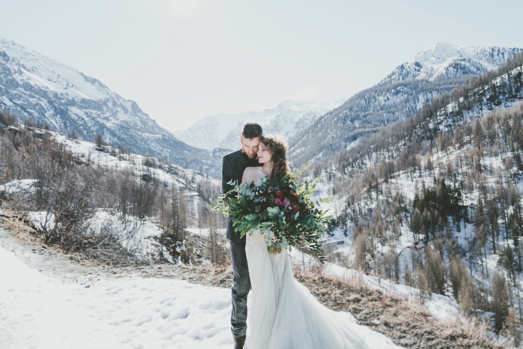 Mountain Winter elopement in the Italian Alps