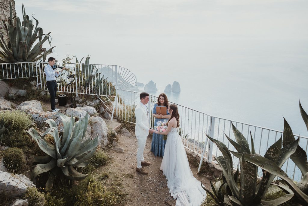 elopement couple exchanging their vows on Monte Solaro