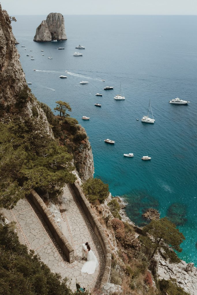 Wedding couple in Via Krupp, Capri