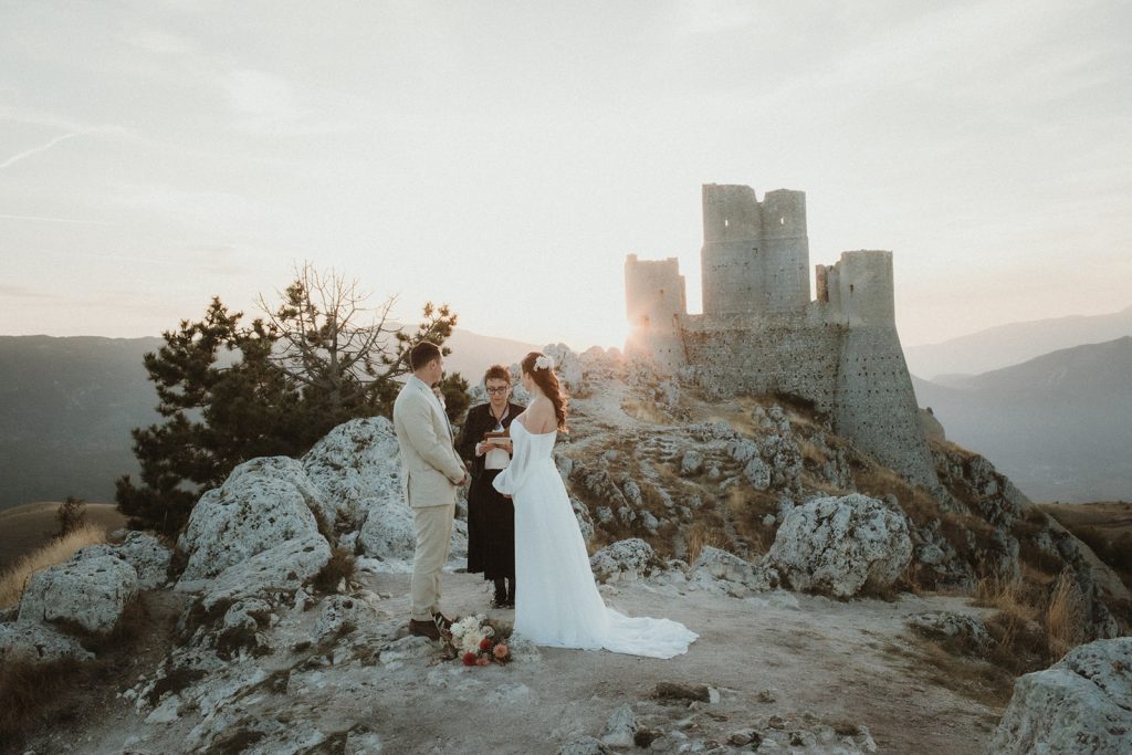 elopement at rocca calascio, abruzzo Italy