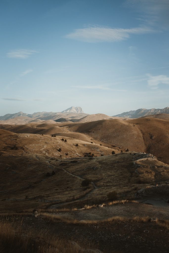 elopement at rocca calascio, abruzzo Italy