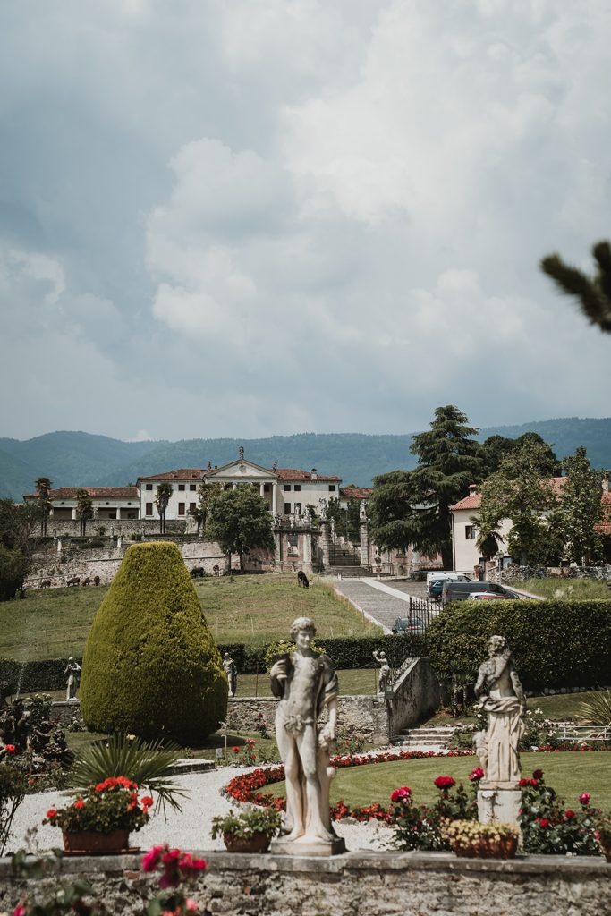 Elopement in a Palladian Villa in Vicenza