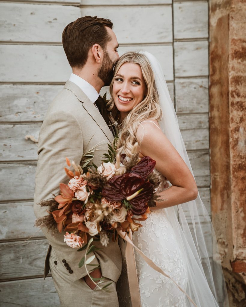 Autumn bridal bouquet ideas