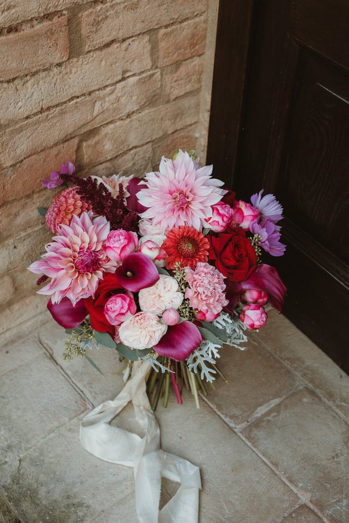 colorful bridal bouquet ideas